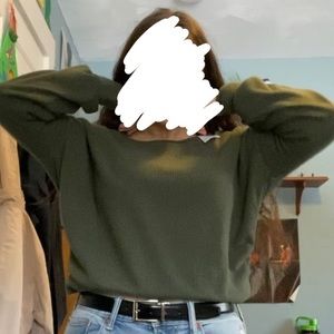 Long sleeve, semi turtle neck, open back, sweater, geeen